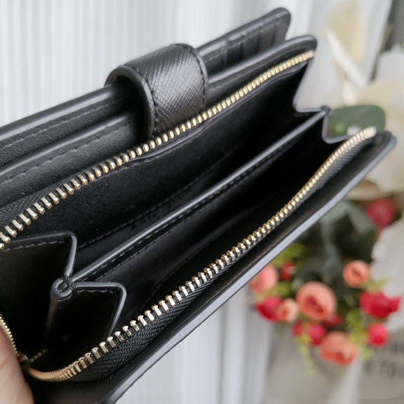 NWT Kate Spade Madison Jazzy Gingham Printed Medium Compact Bifold Wallet KD744 - Picture 4 of 5